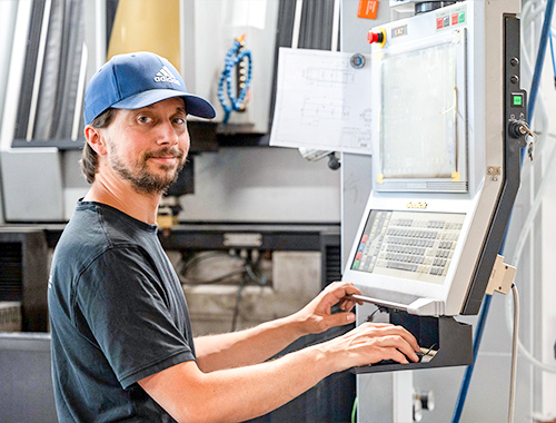 Karriere bei der SR Erodiertechnik